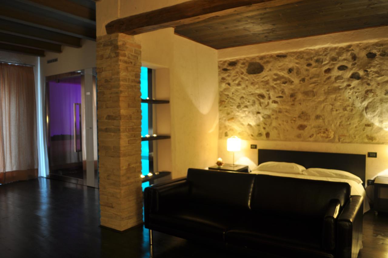 מונזמבנו Agriturismo Trebisonda Country Resort מראה חיצוני תמונה